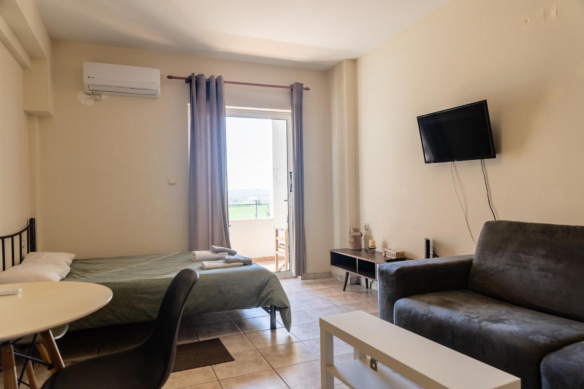 Elia Mini Suites 7 Larissa Exterior photo